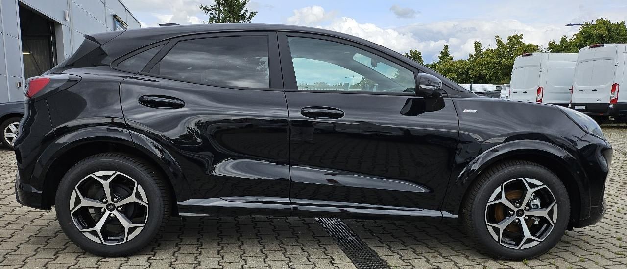 Fahrzeugabbildung Ford Puma ST-Line