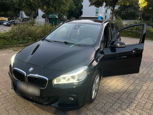 BMW 220