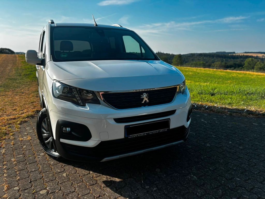 Image of Peugeot Rifter