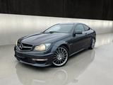 Mercedes-Benz Mercedes C63 AMG Coupé 6,2l Schiebedach Le... - gebrauchte Mercedes-Benz C 63 AMG aus dem Jahr 2012
