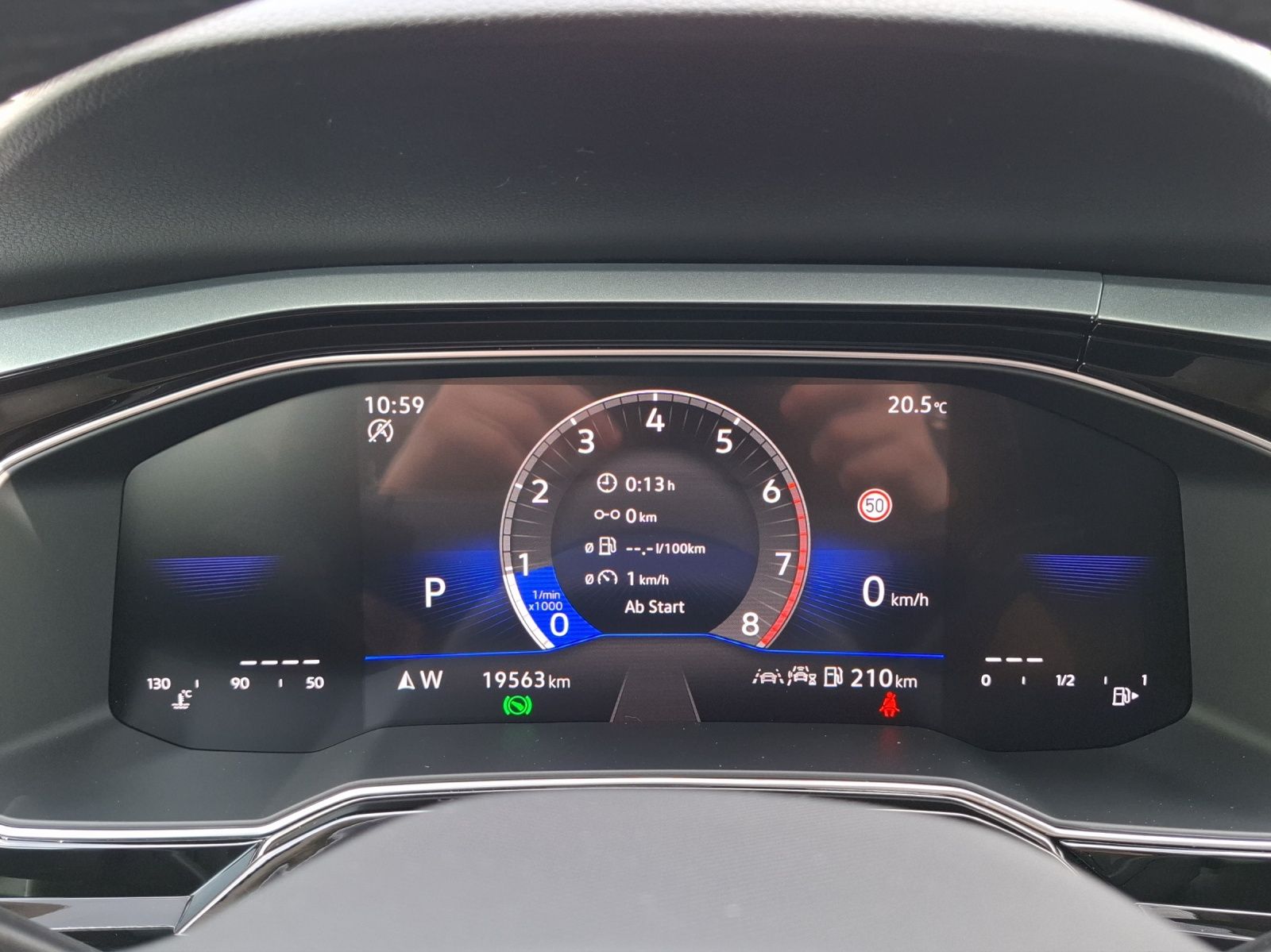 Fahrzeugabbildung Volkswagen Taigo TSI Goal DSG Matrix Navi AID ACC RFK SH LM