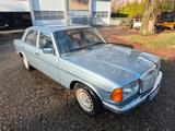 Mercedes-Benz Mercedes  W 123 300 d - Mercedes-Benz 300 in Essen