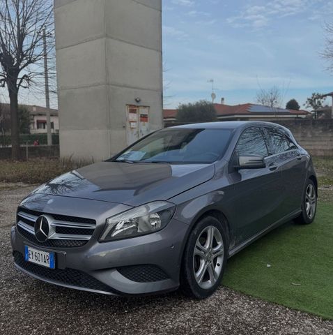 Mercedes-Benz Mercedes-benz A 180 CDI Automatico Neopatentati