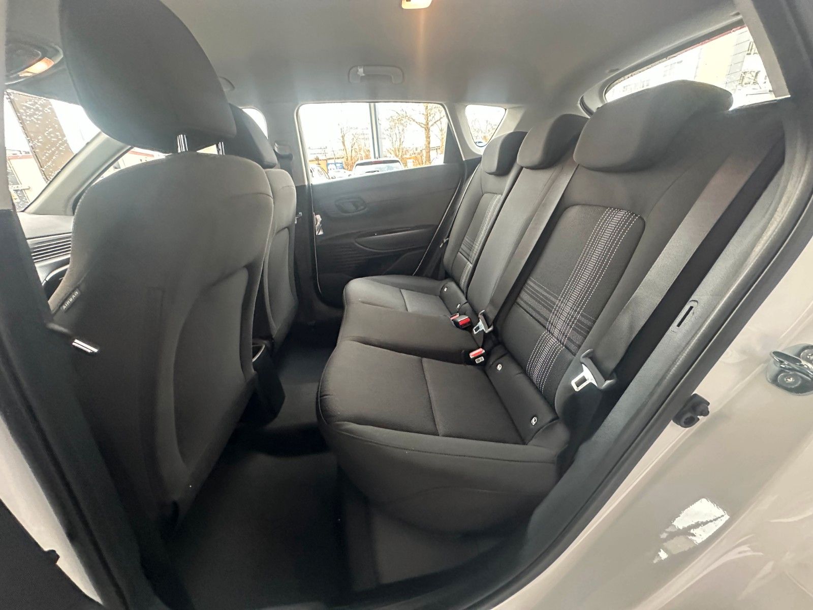 Fahrzeugabbildung Hyundai Bayon Select 100PS Navi/PDC/Kamera!
