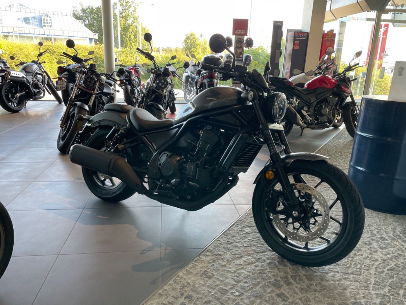 Fahrzeugabbildung Honda CMX 1100 Rebel DCT 2024