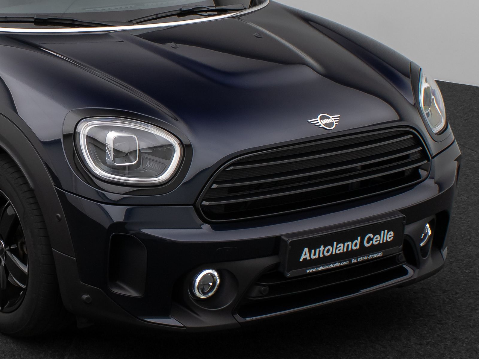 Fahrzeugabbildung MINI Cooper Countryman HUD Panorama Kamera Sportsitze
