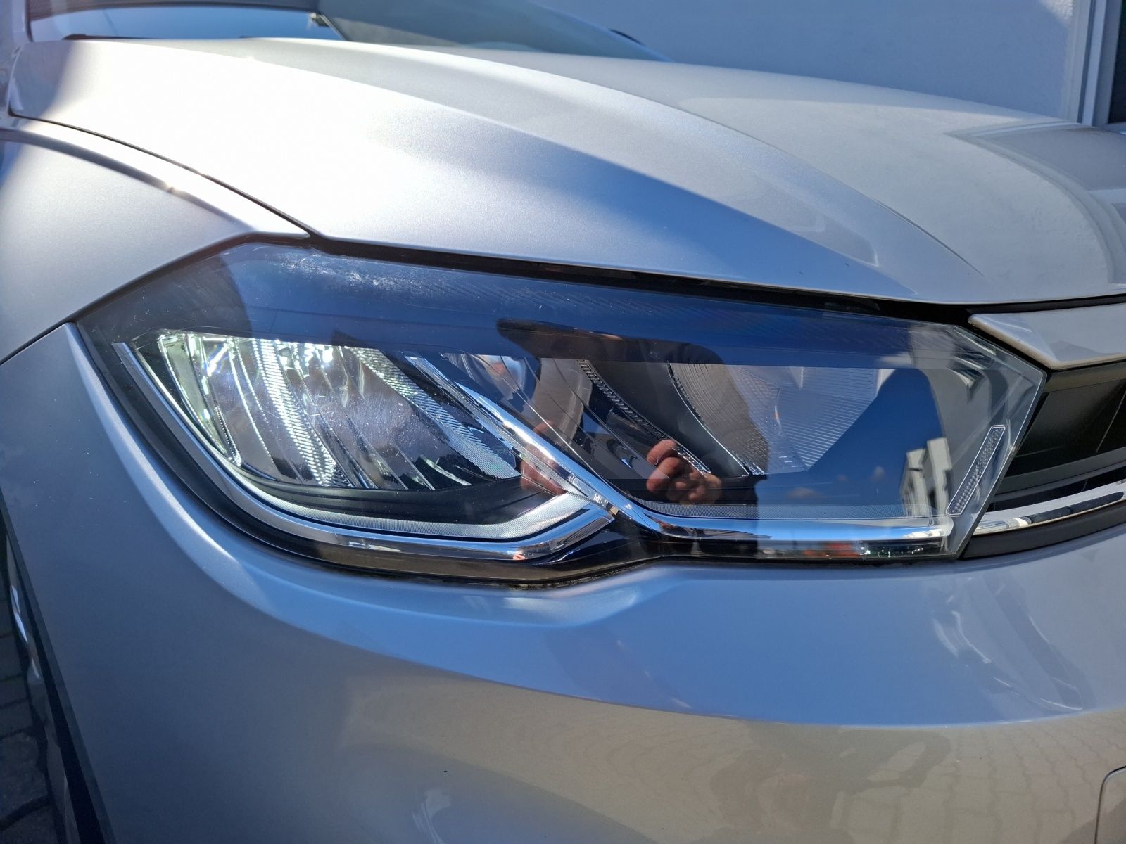 Fahrzeugabbildung Volkswagen Polo 1.0 Life LED AID APP GRA PDC SHZ