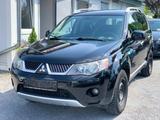 Mitsubishi Outlander 2.2 DI-D Intense/ALLRAD/7 SITZE/EURO 4 - gebrauchte Mitsubishi Outlander aus dem Jahr 2009