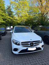 Mercedes-Benz MB GLC300 AMG L Pano ILS Memory AbstTemp 360 Amb - Mercedes-Benz GLC 300 in Oberhausen