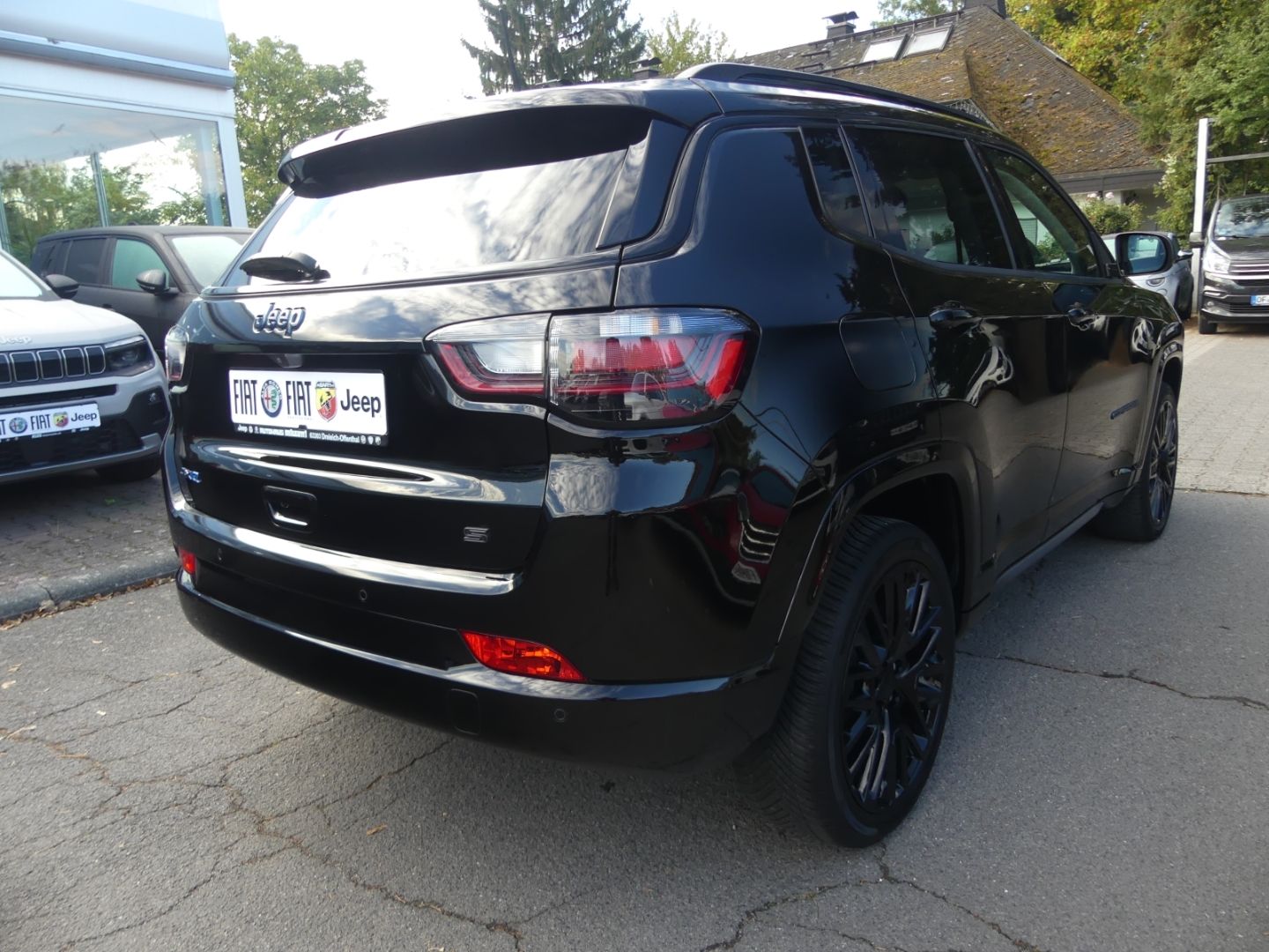Jeep Compass S 1.3 PHEV 4xe AT NAVI WINTER TECHNOLOGI imagem 3