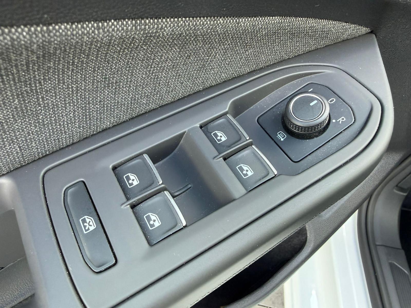 Volkswagen Golf VIII Variant 2.0 TDI"DSG"Life"ACC"SPUR ASS., миниатюра 19