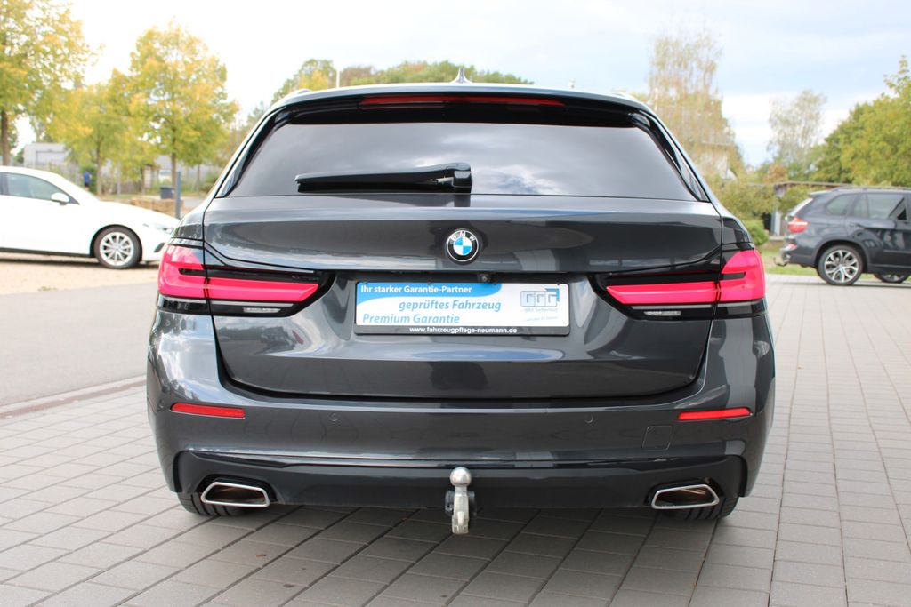 BMW 520d xDrive Touring AUT LED AHK NAVI LEDER LIVE