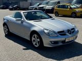 Mercedes-Benz SLK 200 KOMPRESSOR - Automatik - Leder - 2x PDC - Mercedes-Benz SLK-Klasse in Köln