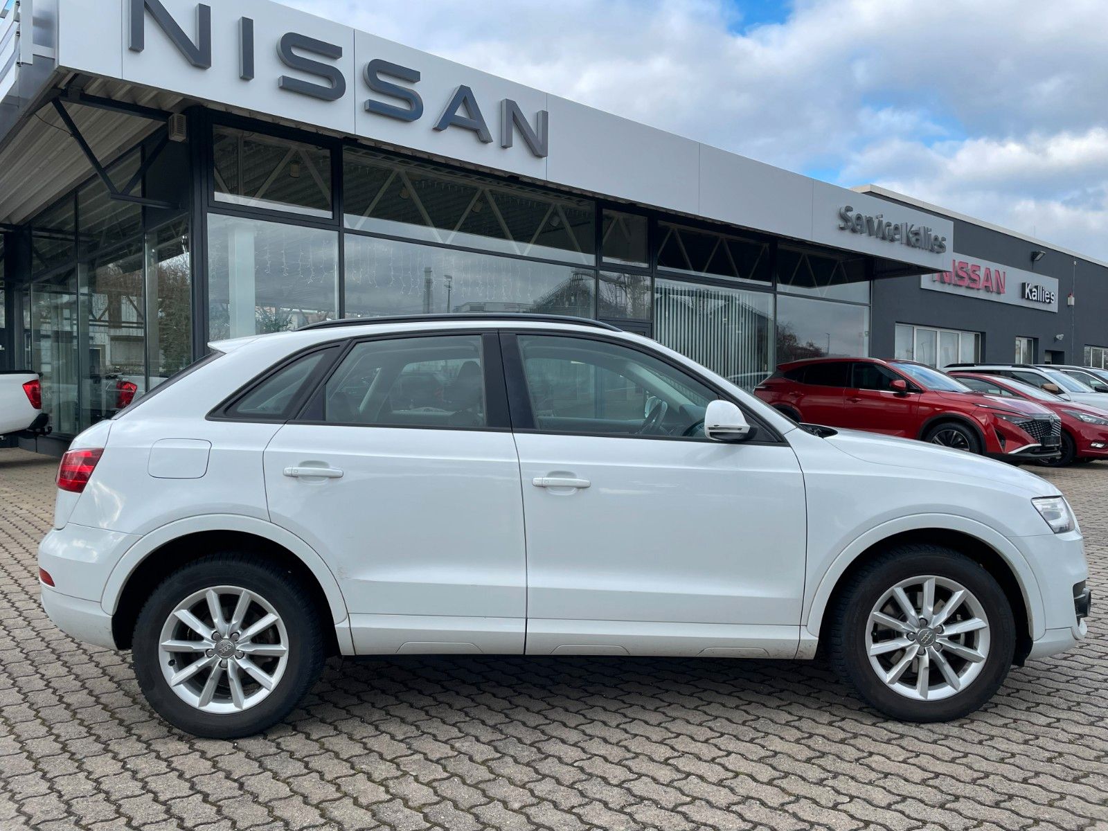 Fahrzeugabbildung Audi Q3 2.0 TDI quattro