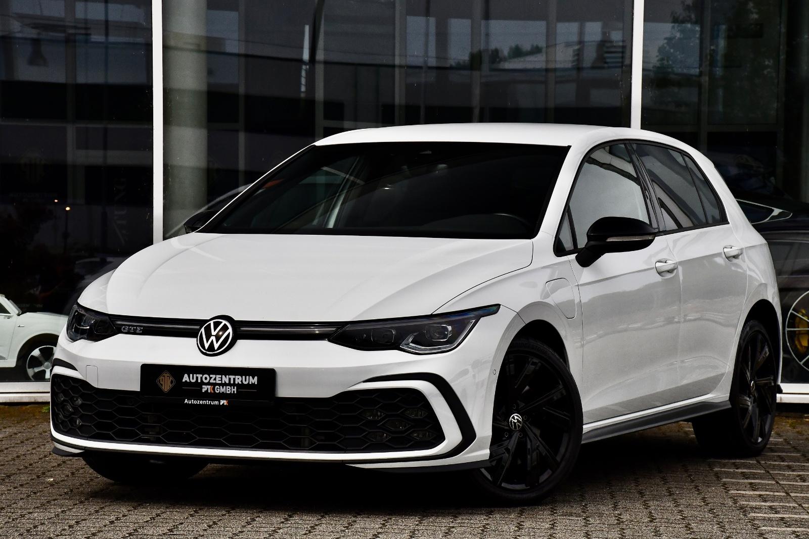 Volkswagen Golf VIII Lim. GTE eHybrid 1.4 eTFSI KAMERA Side