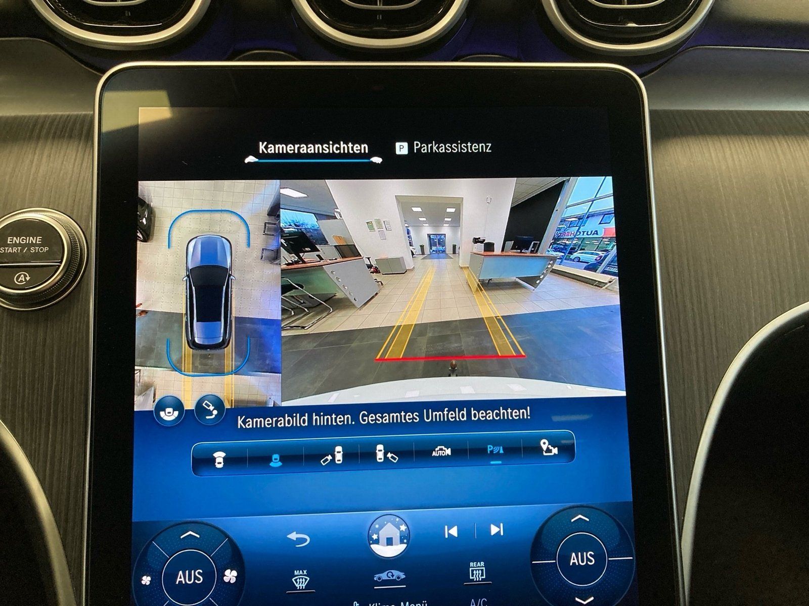 Fahrzeugabbildung Mercedes-Benz C 300 T AMG*Distronic*AHK*360*Burmester*Panorama