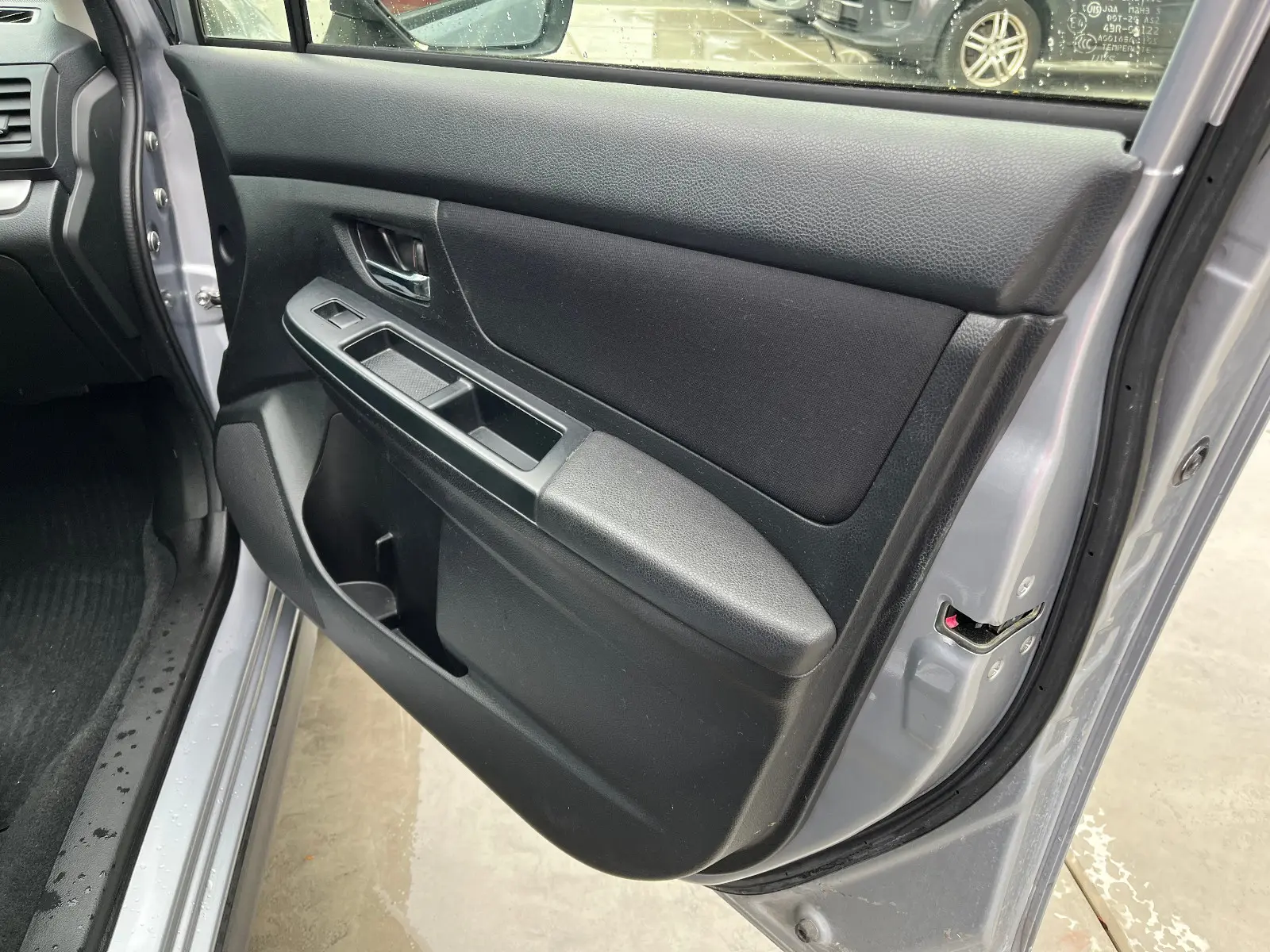 Subaru XV 2014 — photo 25