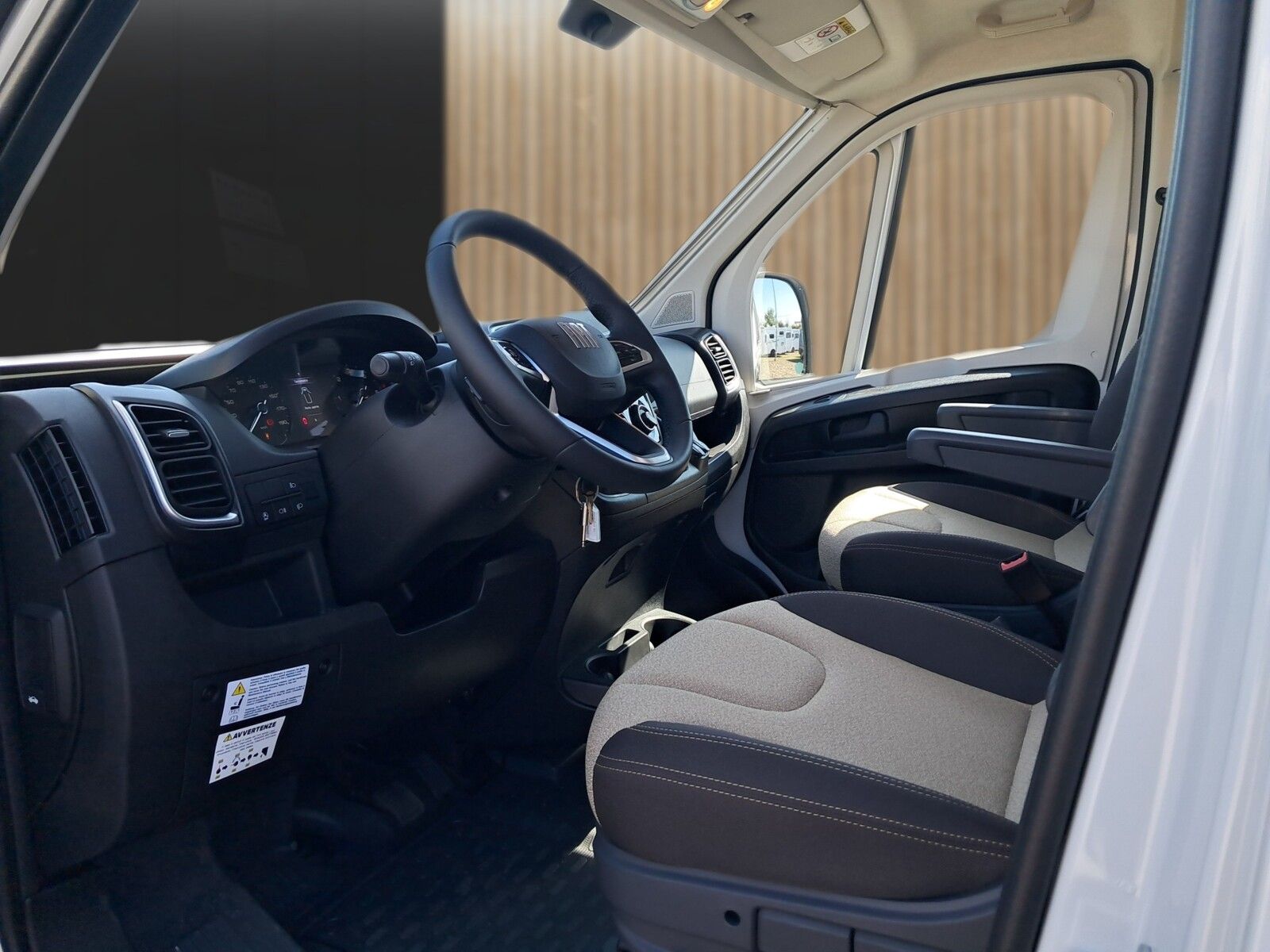 Fahrzeugabbildung Chausson Van First Line V594 Autom.Markise.Solar.Kamera