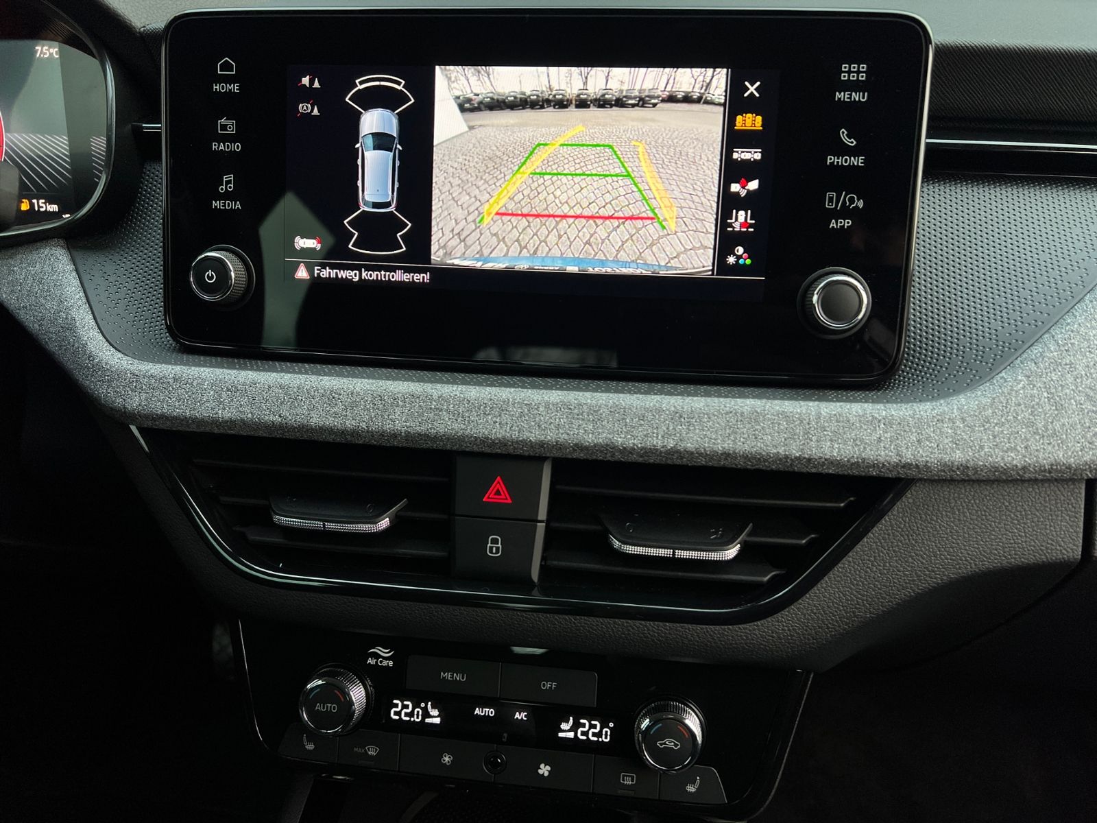 Fahrzeugabbildung SKODA Kamiq Selection 1.0 TSI DSG *LED, Komfort Paket,