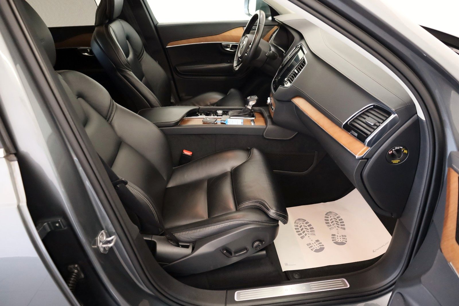 Fahrzeugabbildung Volvo XC90 Inscription AWD Leder,Navi,Panorama,Kamera