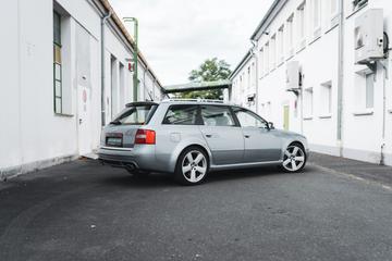 صورة مصغرة 14 لـ 2002 AUDI RS6