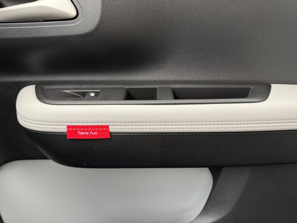 Fahrzeugabbildung Citroën C3 Aircross Turbo 100 PLUS - Winter Paket