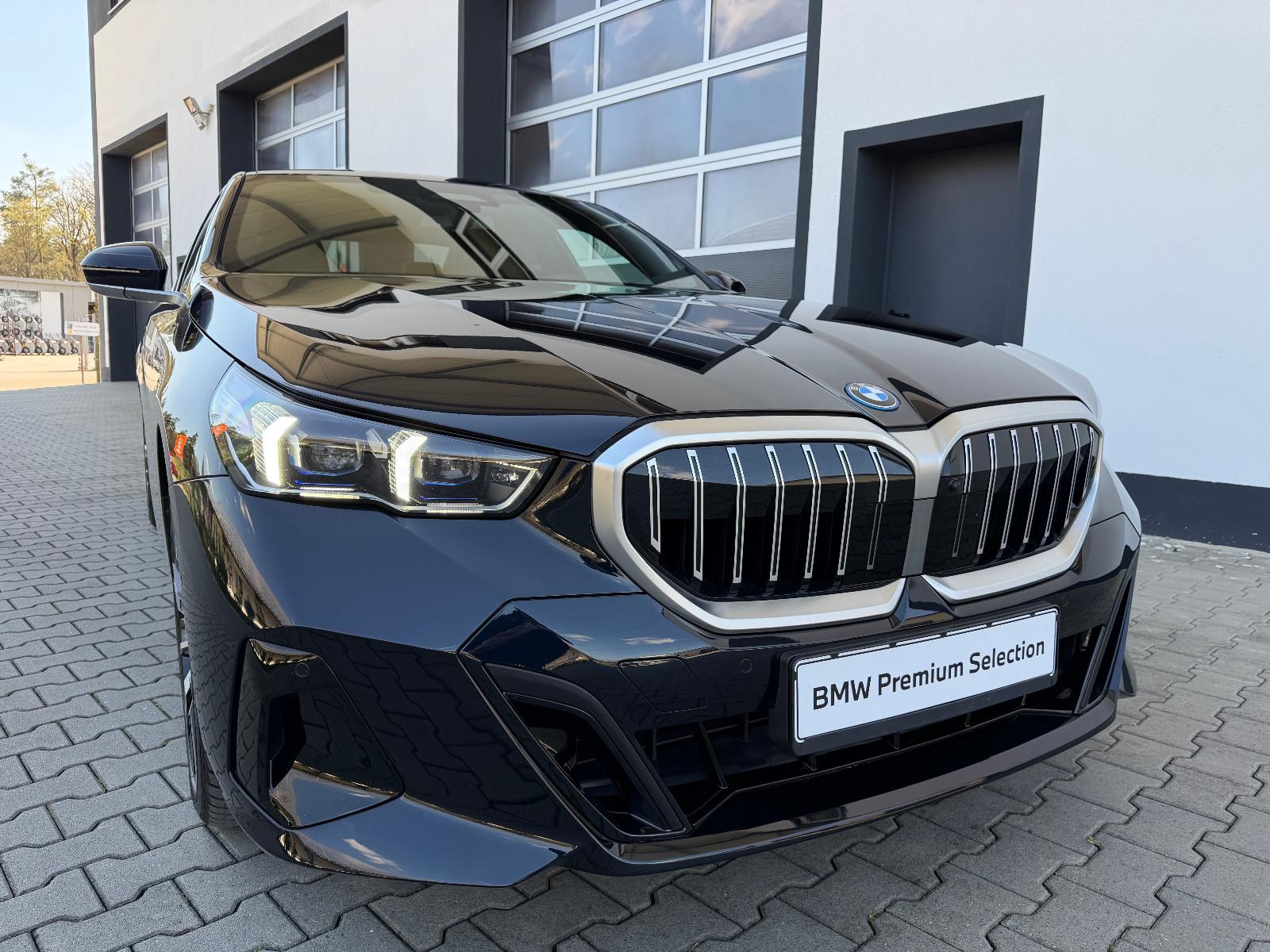 BMW 550e xDr. M-SPORT/H&K/360°/HUD/SITZBELÜFT/DR.PRO