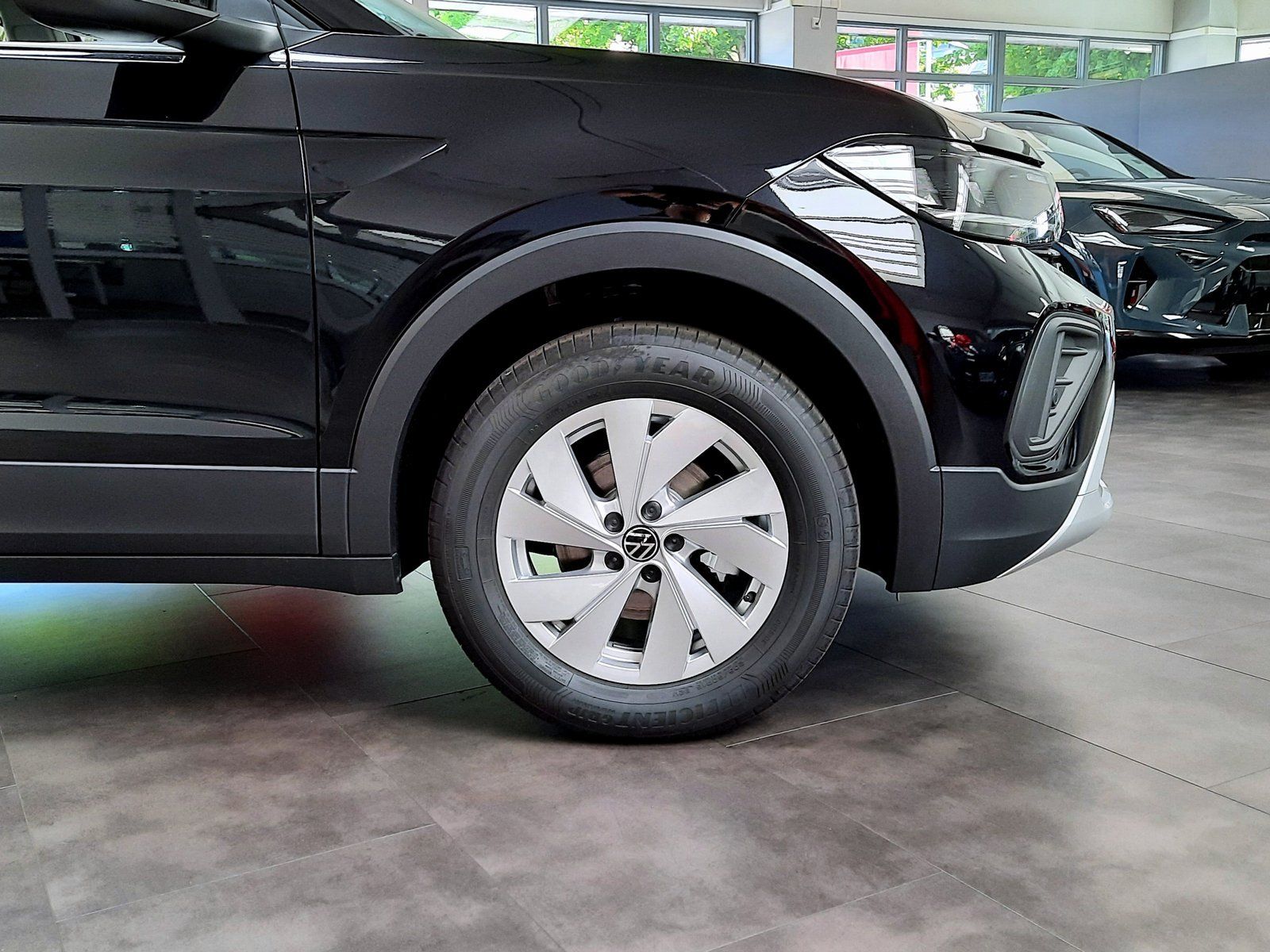 Fahrzeugabbildung Volkswagen T-Cross Life TSI *LED*PDC*ACC*Sitzhzg*App-Conn*