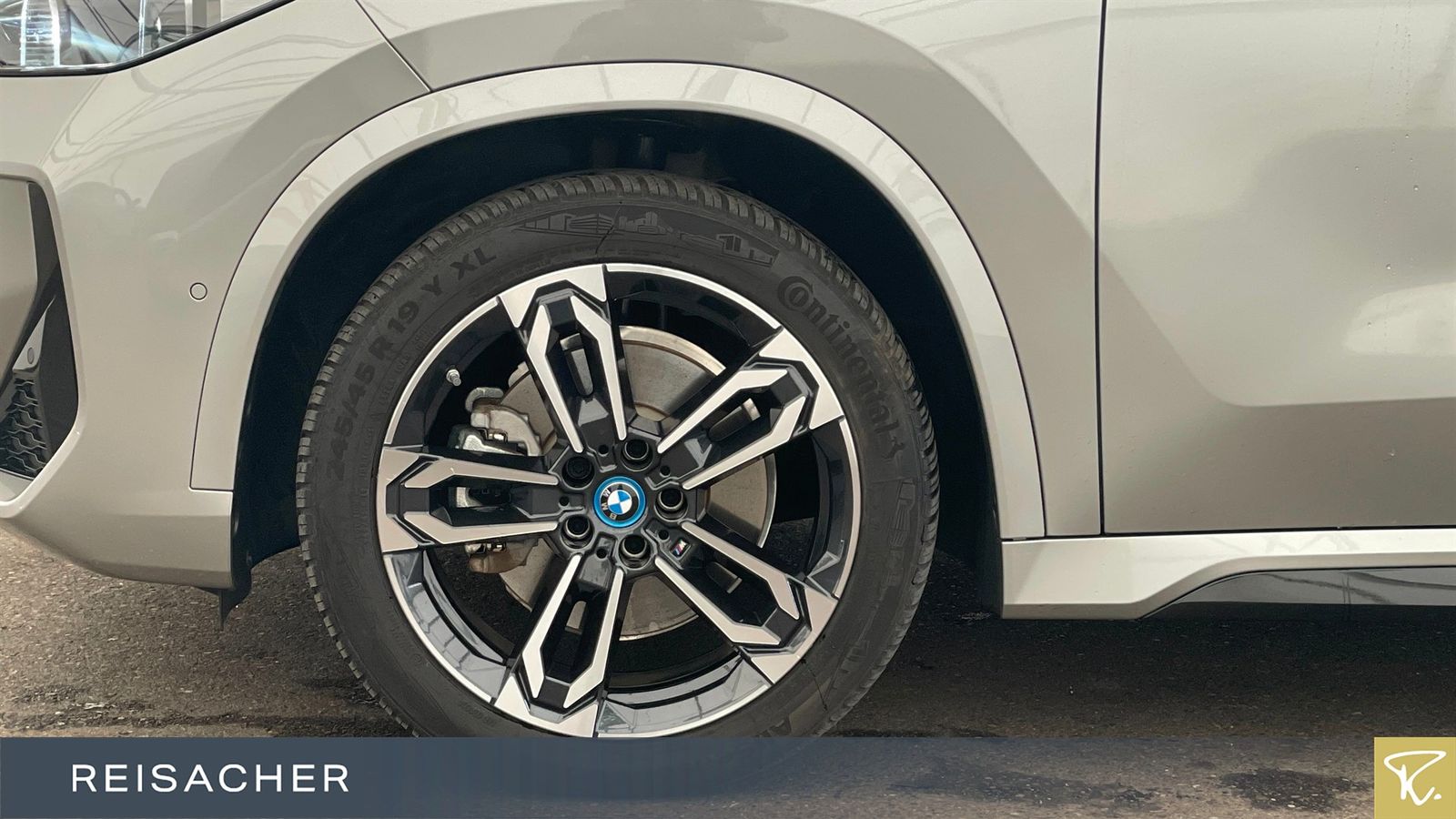 BMW IX1 XDRIVE30 M-Sport AHK LCPro HUD ACC 360° 19 foto 3