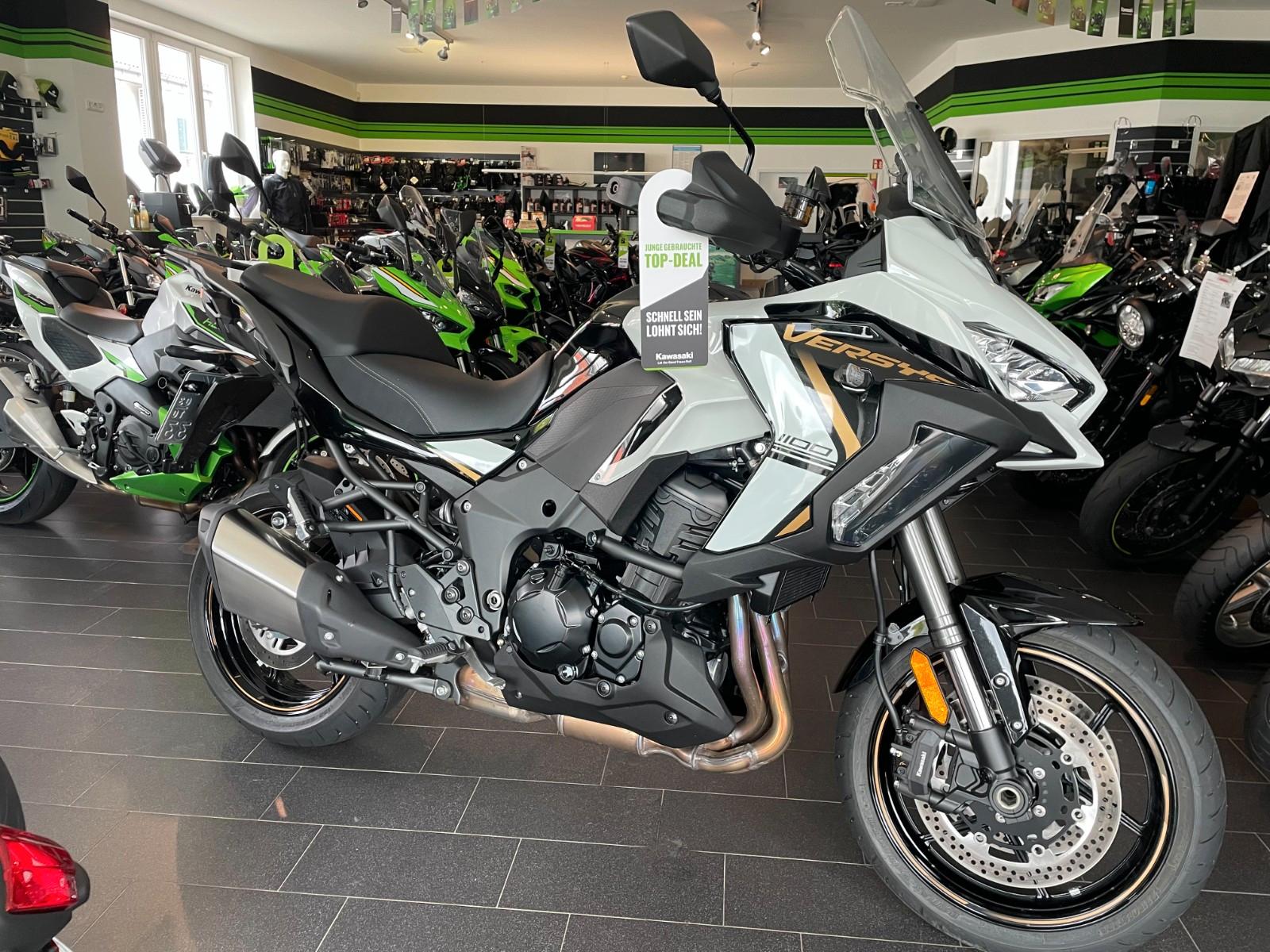 Kawasaki Versys 1100 SE Vorführerfahrzeug Top Zustand