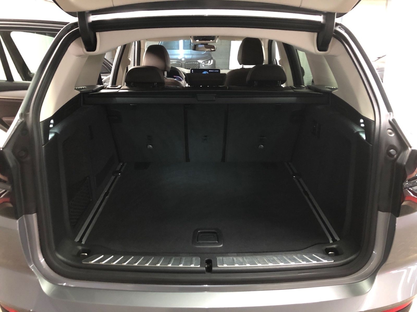 BMW X3 xDrive20i DrivAss*ParkAss*Standheizung*AHK*Ak foto 12