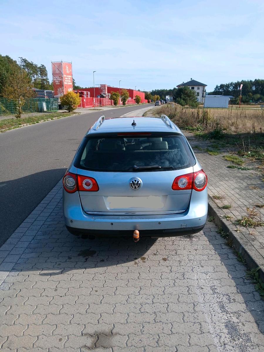 Volkswagen Passat 2006 — engine 140 HP (103kW)