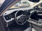 Volvo XC60 Momentum AWD Navi Leder LED Kamera - Volvo Gebrauchtwagen in Oldenburg
