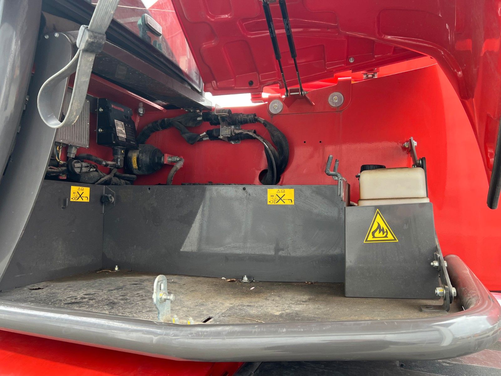 Fahrzeugabbildung Manitou MRT 2150 + / nur 2.463h! / Funk / Gabel