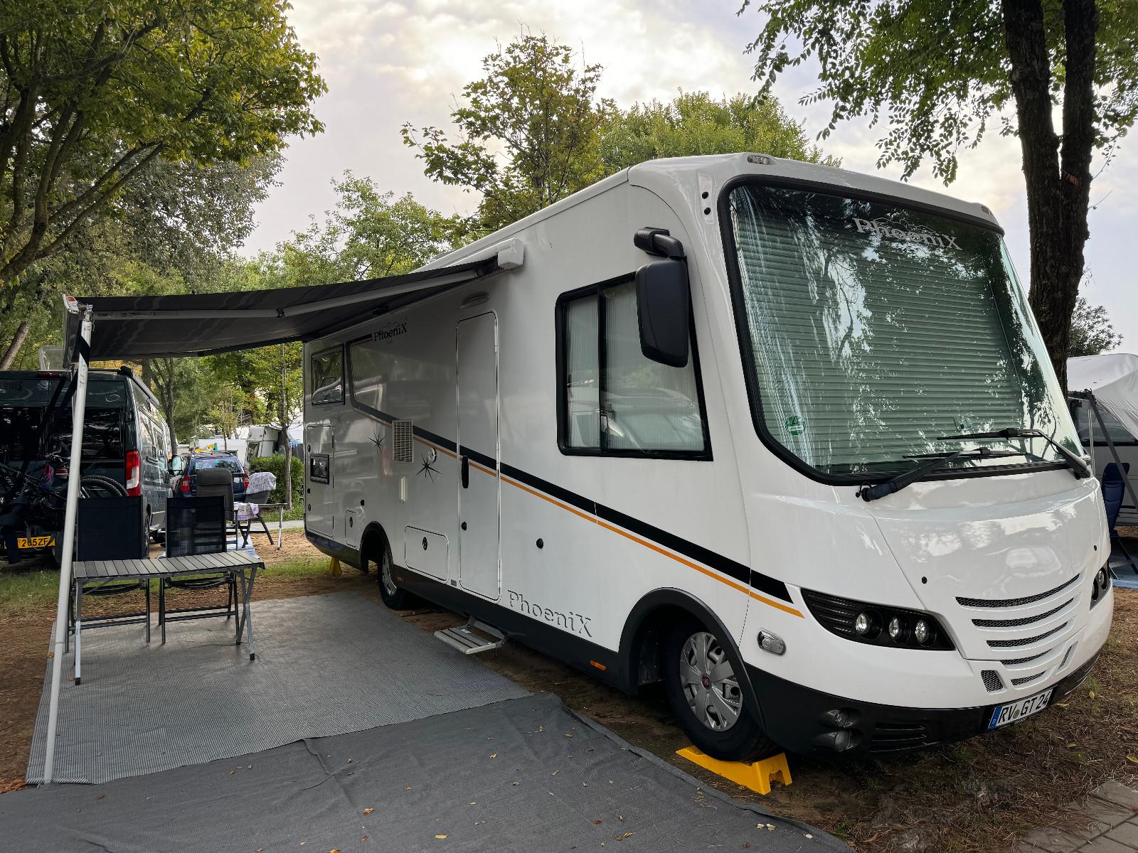 Phoenix 7700L Midi Liner Style X Autom. ALDE Standklima