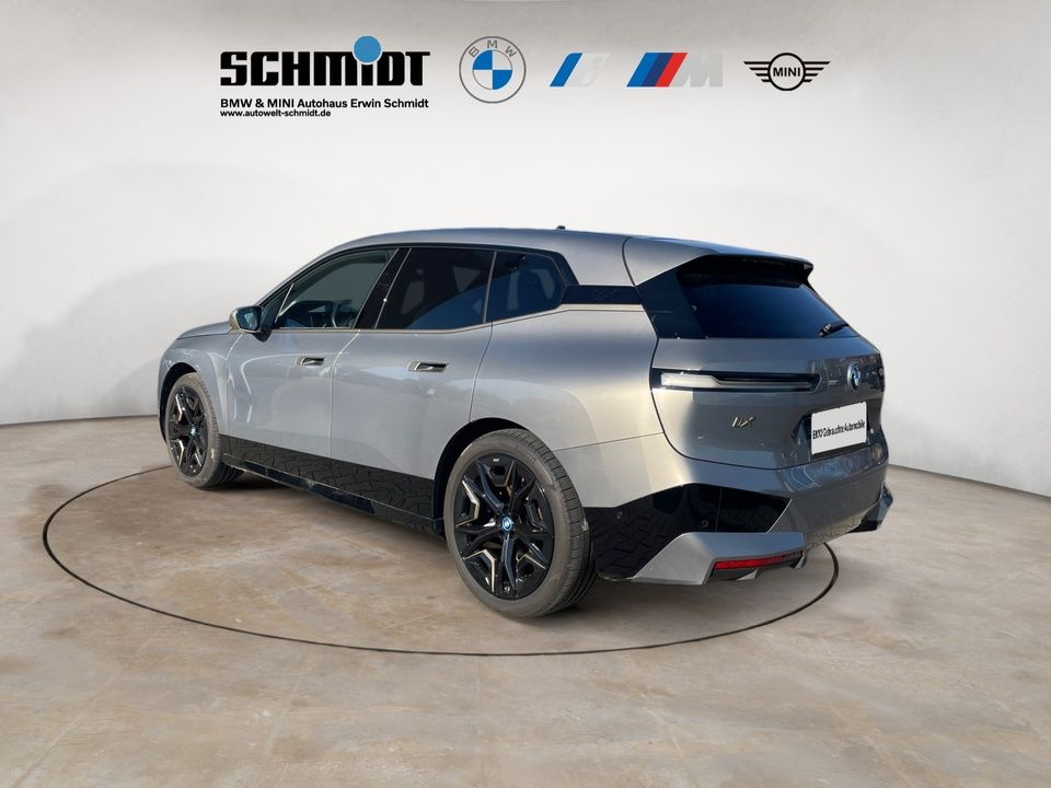 BMW iX - Bild 4