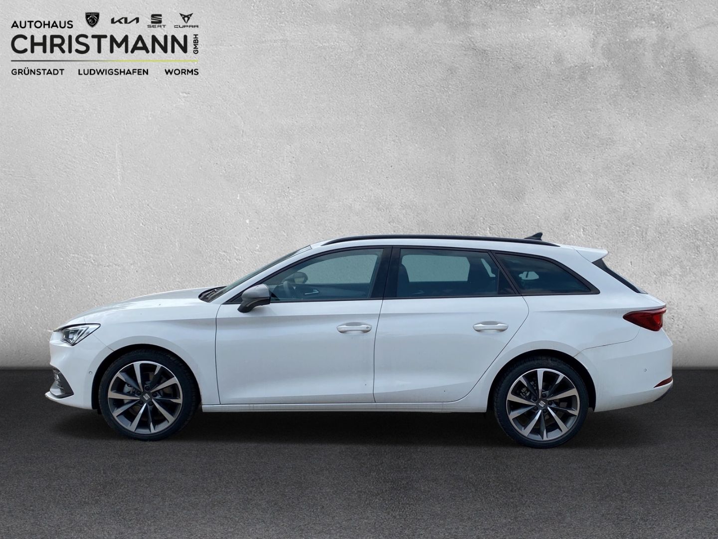 Fahrzeugabbildung SEAT Leon Sportstourer FR 2.0 TDI EU6d *Navi *digital