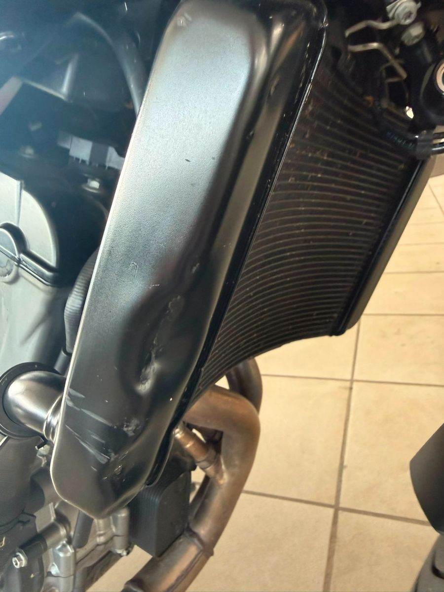 Fahrzeugabbildung KTM DUKE 790