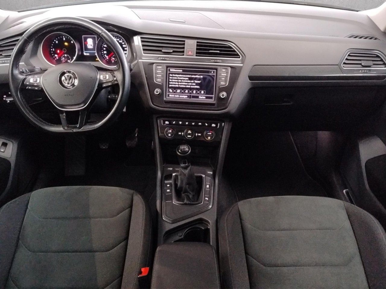 Tiguan Highline 2.0 TDI Klima Navi Einparkhilfe