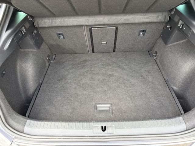 Formentor VZ 2.0 TSI 4Drive DSG Leder AHK PANO