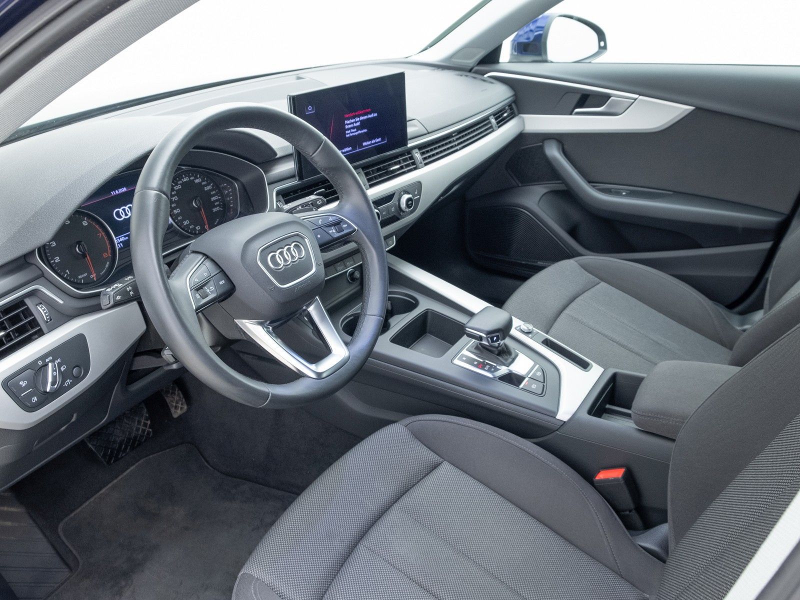 Audi A4 - Bild 13