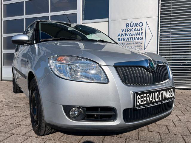 Skoda Roomster 1.6 16V Style KLIMA AUX 8FACH SCHECKH.