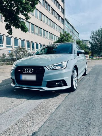 AUDI Audi A1 Sportback Sport-Line Super gepflegt !