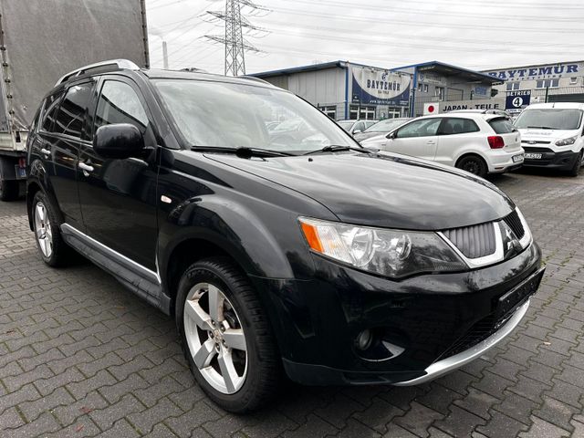 Mitsubishi Outlander 2.4 Inform