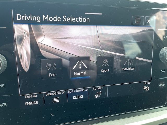 T-Roc Move 1.5 TSI DSG Navi digitales Cockpit LE