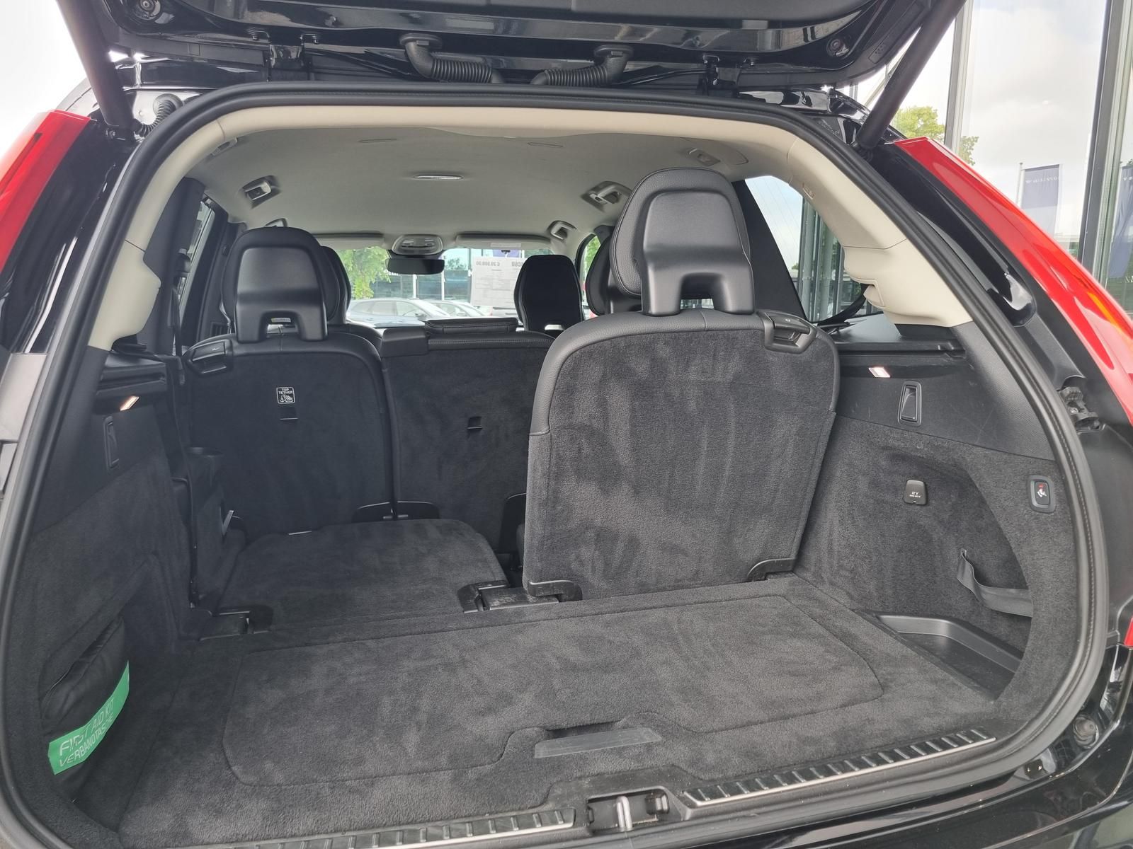 Fahrzeugabbildung Volvo XC90 B5 Diesel AWD Plus Bright 'AHK, Standheiz'