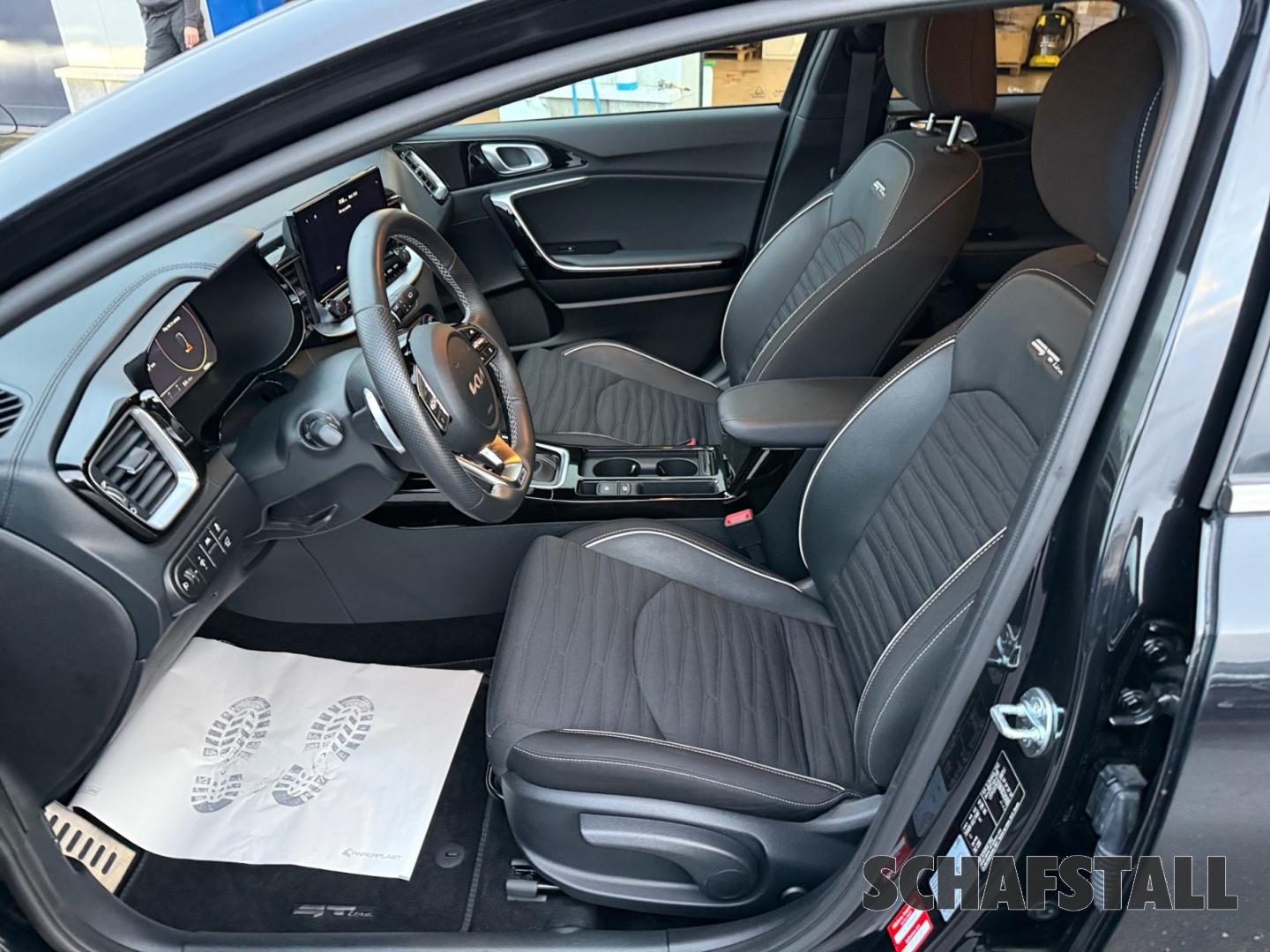 Kia ProCeed 1.5T DCT7 GT Line Technikpaket 18'' Navi