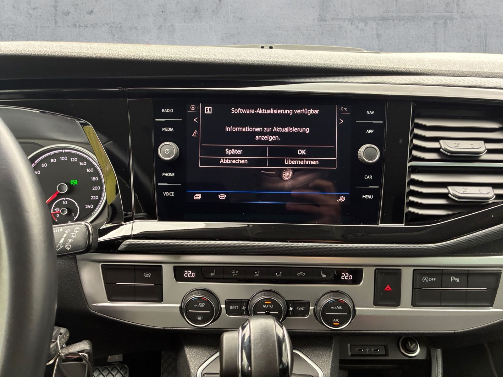 Volkswagen T6 California - Bild 11