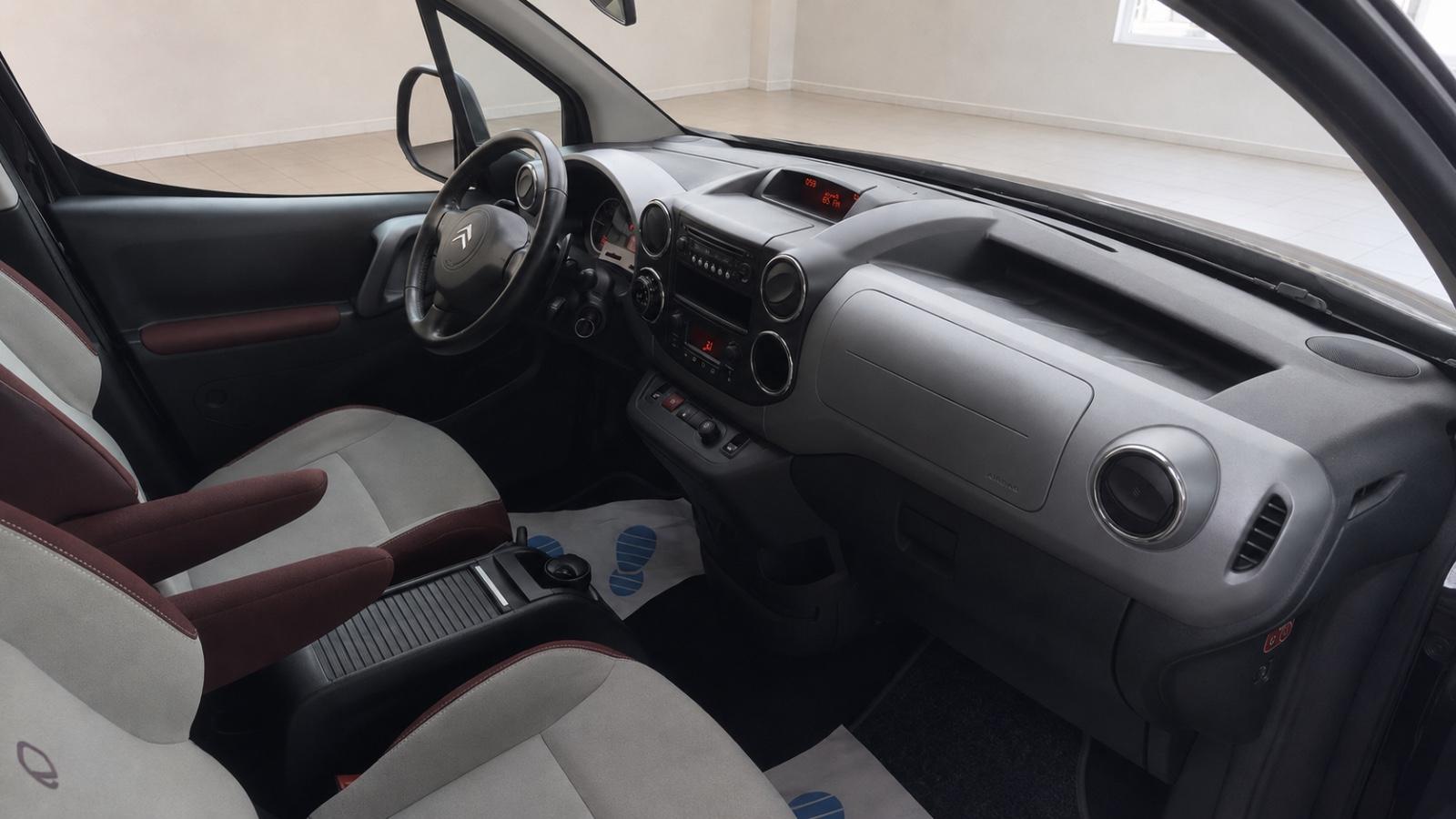 Citroën Berlingo Kombi Silver Selection*TÜVneu*Klima*AHK