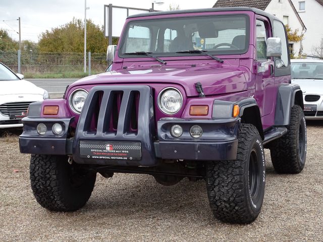 Jeep Wrangler Sport 4.0L *TWISTER* Höher+Breiter*